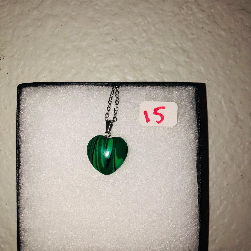 Heart 🍒💣Gemstone Pendant Necklace - Assorted Colors - Picture 17 of 17